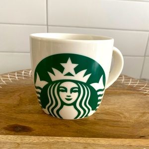 Starbucks 14oz coffee cup (2017).